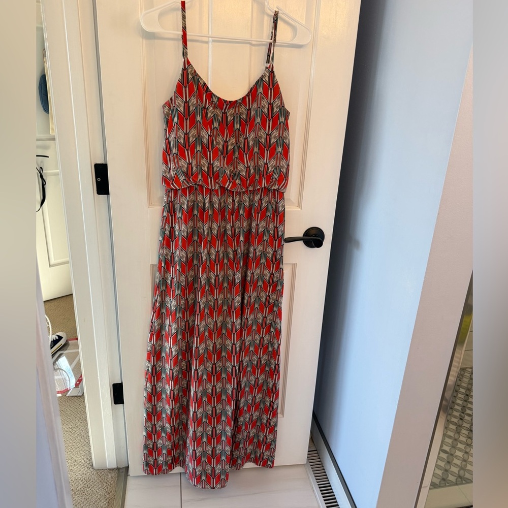 A. Byer Red and Gray Geometric Dress
